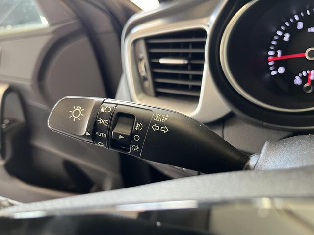 KIA CEE D Ceed Sportswagon 1.5 T-GDi DynamicLine