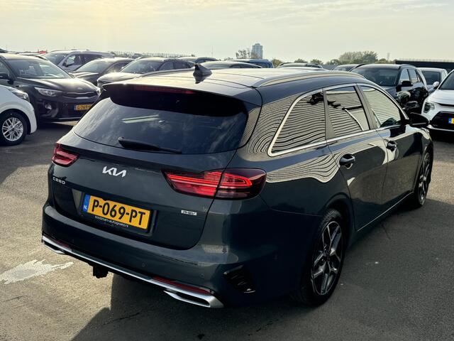KIA CEE D Ceed Sportswagon 1.6 GDI PHEV ExecutiveLine Meest luxe uitvoering, Trekhaak, Schuif/kanteldak, Nieuw geleverd en dealeronderhouden, BTW-auto, Seat memory, stoelkoeling, Digitaal dashboard