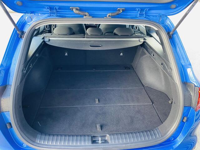 KIA CEE D Ceed Sportswagon 1.5 T-GDi DynamicLine Trekhaak | Clima | Cruise | Navi | 160 pk | 1400 kg trekgewicht !