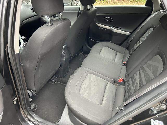 KIA CEE D cee'd Sportswagon 1.6 GDI First Edition Trekhaak
