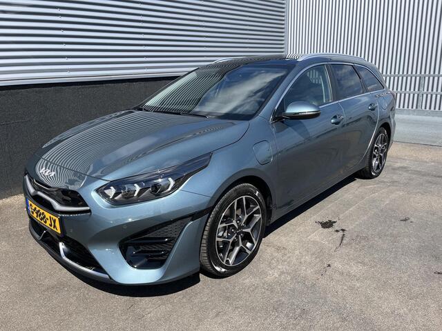 KIA CEE D Ceed Sportswagon 1.6 GDI PHEV ExecutiveLine Schuif/kanteldak, Stuurwiel- & Stoelverwarming, Stoelkoeling, Navigatie, Dodehoekdetectie, Seat memory, elek. Achterklep