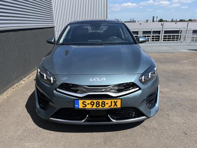 KIA CEE D Ceed Sportswagon 1.6 GDI PHEV ExecutiveLine Schuif/kanteldak, Stuurwiel- & Stoelverwarming, Stoelkoeling, Navigatie, Dodehoekdetectie, Seat memory, elek. Achterklep