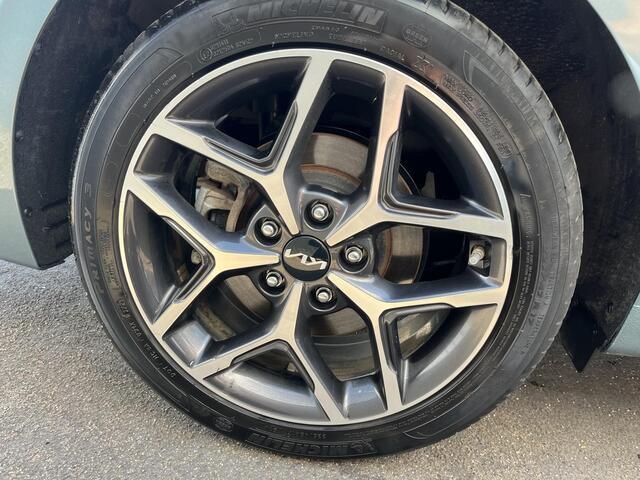 KIA CEE D Ceed Sportswagon 1.6 GDI PHEV ExecutiveLine Schuif/kanteldak, Stuurwiel- & Stoelverwarming, Stoelkoeling, Navigatie, Dodehoekdetectie, Seat memory, elek. Achterklep