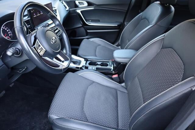 KIA CEE D Ceed Sportswagon 1.5 T-GDi MHEV DynamicLine WIDESCREEN NAVI JBL CAMERA DAB HALFLEER DODEHOEK CRUISE CLIMA CARPLAY STOEL/STUURVERWARMING START/STOP