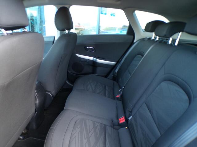KIA CEE D cee'd Sportswagon 1.0 T-GDi ComfortPlusLine Navigator, Carplay + Android Auto / Nav / Camera / Climate control / Cruise control / 16' LMV