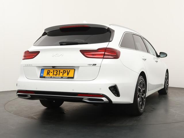 KIA CEE D Ceed Sportswagon 1.5 T-GDi GT-Line 160pk automaat - LED Koplampen - Navigatie - Adaptief Cruise Control - Dodehoek Sensor - Fabrieksgarantie tot 11-2029