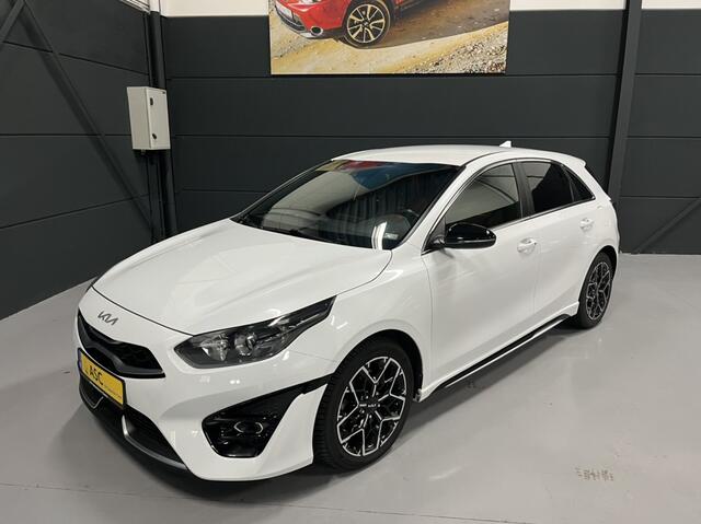 KIA CEE D Ceed 1.5 T-GDi 160pk GT-Line (Automaat) Leder Navigatie Camera Virtual Cockpit Nieuw model !