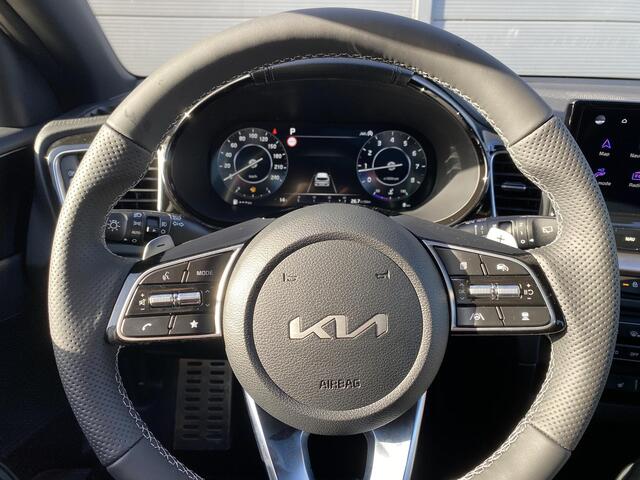 KIA CEE D Ceed SW 1.5 T-GDi DCT7 GT-Line VOORRAAD ACTIE | Stoelverwarming | Dodehoek detectie | Keyless | Camera