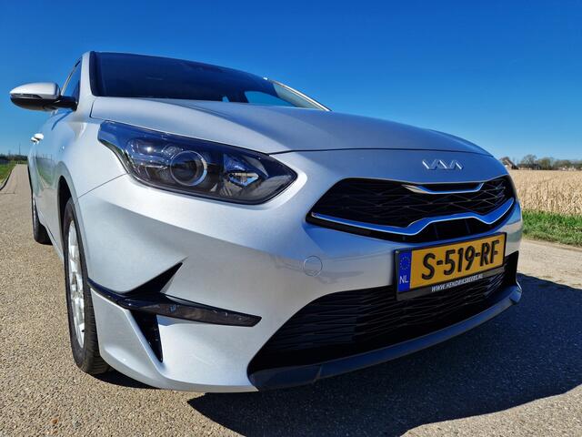 KIA CEE D Ceed 1.0 T-GDi !! 6000 km !! - 120 Pk - Euro 6 - ParkeerCamera - AppleCarplay AndroidAuto