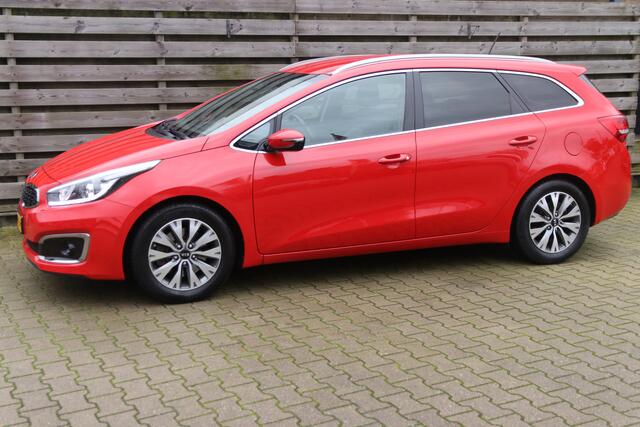 KIA CEE D cee'd Sportswagon 1.6 GDI DynamicLine / Navi / Climate / Cruise