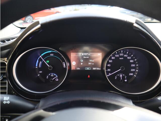 KIA CEE D Ceed Sportswagon 1.6 GDI PHEV DynamicPlusLine