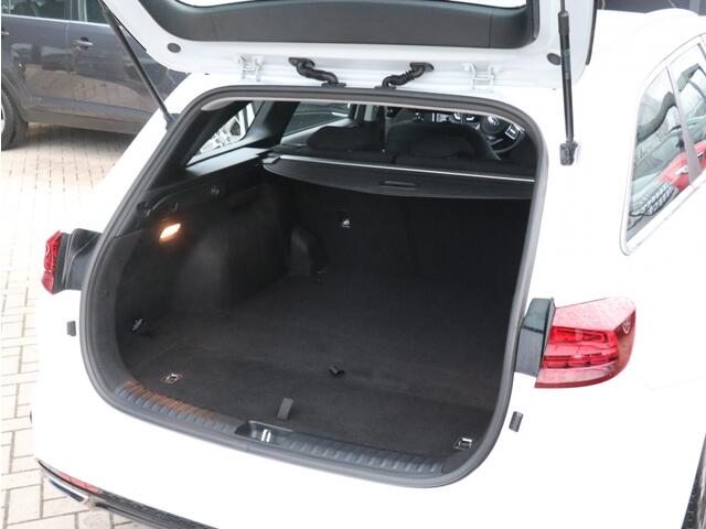 KIA CEE D 1.6 GDI PHEV DynamicLine I Apple/Android Navi I Camera