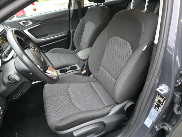 KIA CEE D Ceed Sportswagon 1.5 T-GDi DynamicLine