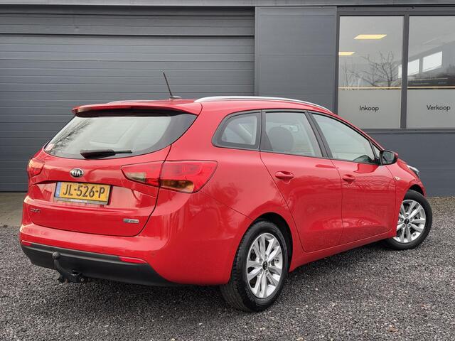 KIA CEE D cee'd 1.0 T-GDi First Edition 2e Eigenaar,Navi,Airco,Cruise,Camera,Trekhaak,LM Velgen,NL Auto,N.A.P,APK Tot 05-2025