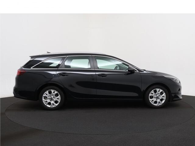 KIA CEE D Ceed Sportswagon 1.0 T-GDi MHEV DynamicLine 11-2022 51.528 KM