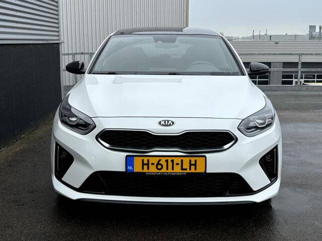 KIA CEE D Ceed 1.0 T-GDi GT-Line Schuif/kanteldak, Navigatie, Stoel- & Stuurwielverwarming, Cruise control, Climate control, 1e eigenaar, nieuw geleverd en dealeronderhouden, BTW-auto