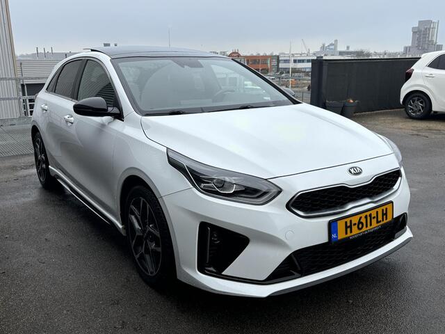 KIA CEE D Ceed 1.0 T-GDi GT-Line Schuif/kanteldak, Navigatie, Stoel- & Stuurwielverwarming, Cruise control, Climate control, 1e eigenaar, nieuw geleverd en dealeronderhouden, BTW-auto