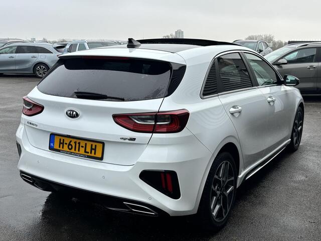 KIA CEE D Ceed 1.0 T-GDi GT-Line Schuif/kanteldak, Navigatie, Stoel- & Stuurwielverwarming, Cruise control, Climate control, 1e eigenaar, nieuw geleverd en dealeronderhouden, BTW-auto