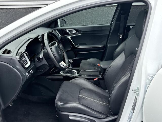 KIA CEE D Ceed 1.0 T-GDi GT-Line Schuif/kanteldak, Navigatie, Stoel- & Stuurwielverwarming, Cruise control, Climate control, 1e eigenaar, nieuw geleverd en dealeronderhouden, BTW-auto