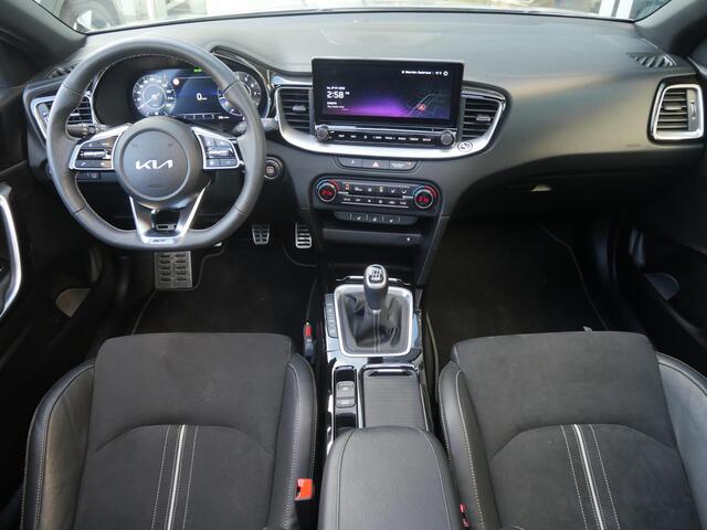 KIA CEE D Ceed Sportswagon 1.5 T-GDi GT-Line | Camera | Stoel-stuurverwarming | Clima | Carplay|
