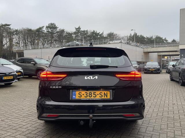 KIA CEE D Ceed Sportswagon 1.5 T-GDi DynamicLine Trekhaak | Navigatie | Cruise control | Climate controle | Aplle carplay & android auto