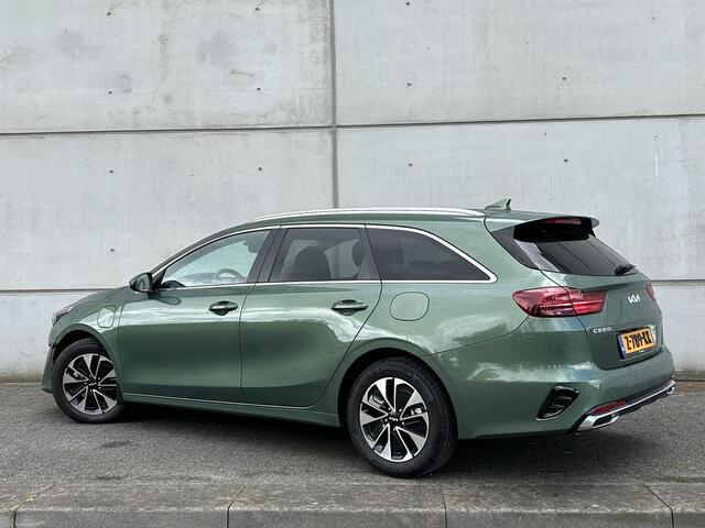 KIA CEE D Ceed Sportswagon 1.6 GDI PHEV DynamicPlusLine | Automaat | Dodehoekherkenning | Camera | Stoelverwarming | Stuurwielverwarming | Navigatie |