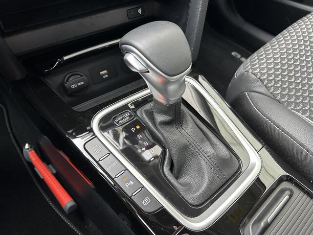 KIA CEE D Ceed Sportswagon 1.6 GDI PHEV DynamicPlusLine | Automaat | Dodehoekherkenning | Camera | Stoelverwarming | Stuurwielverwarming | Navigatie |