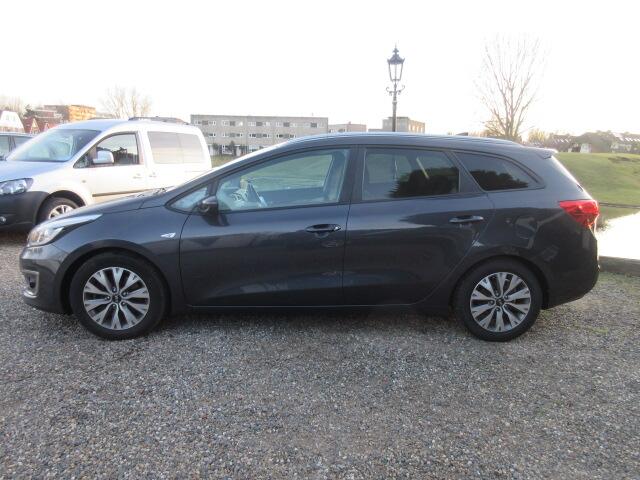 KIA CEE D cee'd Sportswagon 1.0 T-GDi ComfortPlusLine Navigator - Airco - 6 Bak