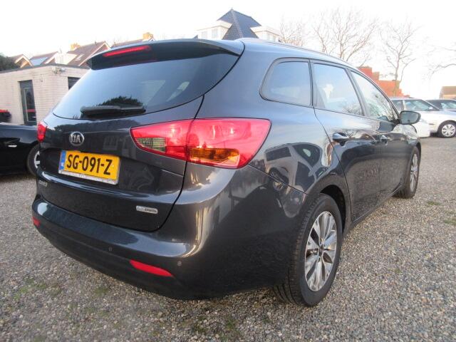 KIA CEE D cee'd Sportswagon 1.0 T-GDi ComfortPlusLine Navigator - Airco - 6 Bak