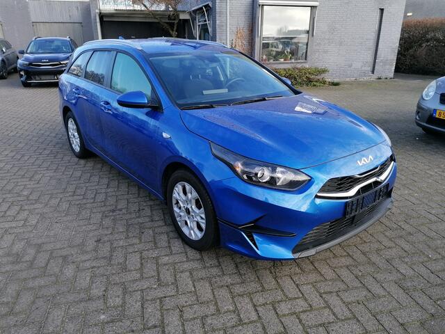 KIA CEE D Ceed SW 1.5 T-GDi DynamicLine Wij bieden ook financiering mogelijkheden aan.