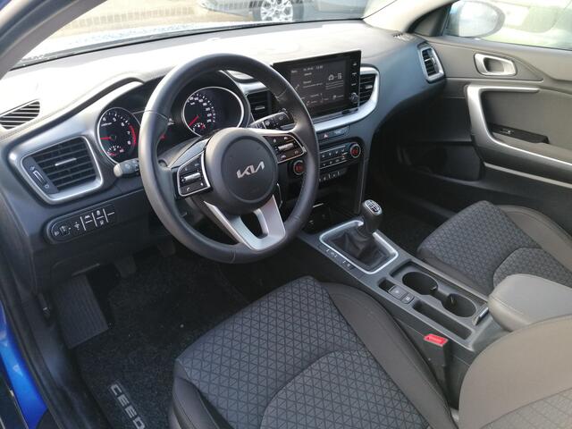 KIA CEE D Ceed SW 1.5 T-GDi DynamicLine Wij bieden ook financiering mogelijkheden aan.