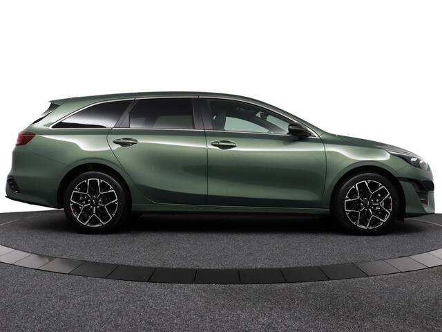 KIA CEE D Ceed Sportswagon 1.5 T-GDi GT-Line Automaat - Rijdende Demo - Navigatie - Cruise Control - Panorama dak - Stoel-/stuurverwarming - Fabrieksgarantie tot 01-2032