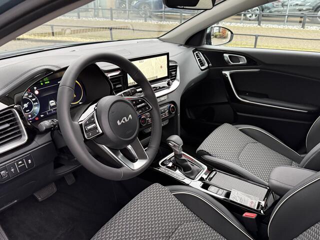 KIA CEE D Ceed 1.5 T-GDi DynamicPlusLine Automaat ECC Cr.Control Navi+Camera+BT 16"LMV Keyless