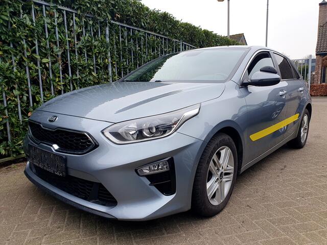 KIA CEE D Ceed 1.6 CRDi MHEV DynamicPlusLine Clima/Navi/PDC -B