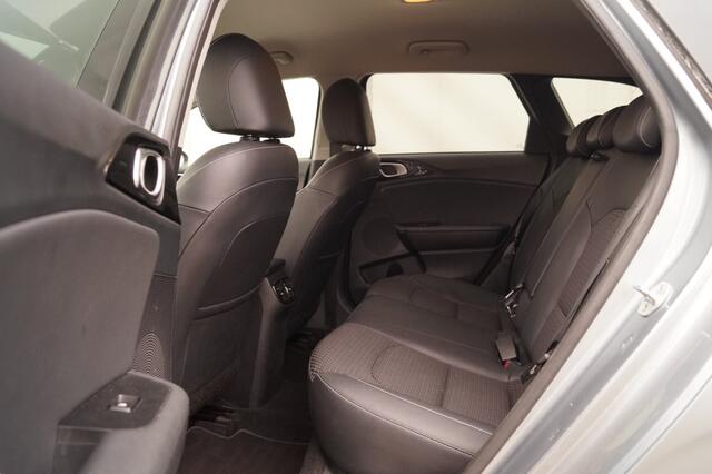 KIA CEE D SW 1.6 CRDi DynamicPlusline -NAVI-ECC-CAM-