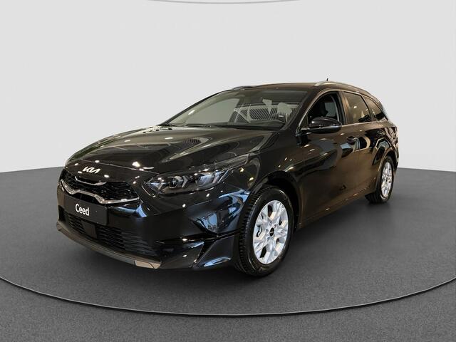 KIA CEE D Ceed Sportswagon 1.5 T-GDi DynamicLine ** NIEUWE AUTO ** | TREKHAAK | NAVIGATIE | LICHTMETALEN VELGEN |