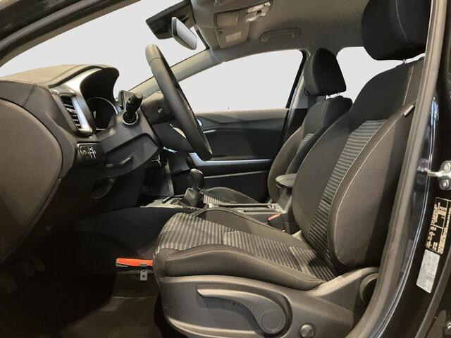 KIA CEE D Ceed Sportswagon 1.5 T-GDi DynamicLine ** NIEUWE AUTO ** | TREKHAAK | NAVIGATIE | LICHTMETALEN VELGEN |