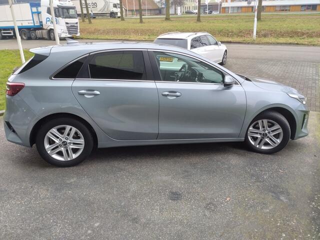KIA CEE D 1.0 T-GDi DynamicPlusLine