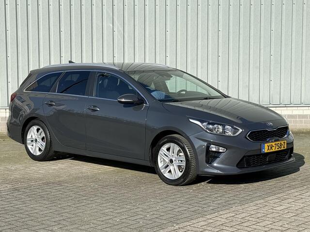 KIA CEE D Ceed Sportswagon 1.4 T-GDi DynamicPlusLine / Navigatie / Achteruitrijcamera / Apple CarPlay/Android auto / Stoel/stuurverwarming / Climate Control / Keyless entry&start /