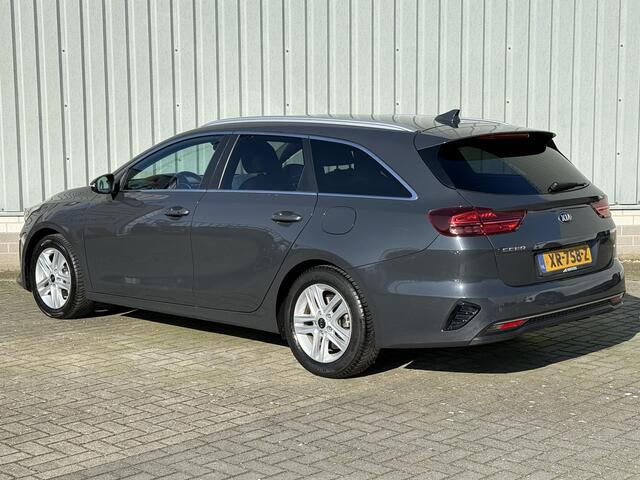 KIA CEE D Ceed Sportswagon 1.4 T-GDi DynamicPlusLine / Navigatie / Achteruitrijcamera / Apple CarPlay/Android auto / Stoel/stuurverwarming / Climate Control / Keyless entry&start /