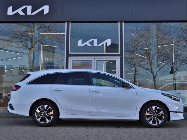 KIA CEE D Ceed Sportswagon 1.0 T-GDi MHEV Design Edition DCT7 uit voorraad leverbaar! Navi+DAB+BT+Camera PDC V+A Stoel/Stuurverw. ECC-Airco Keyless 16"LMV Privacy Glass Tot 10Jr. Kia-Garantie