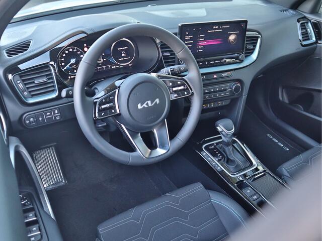 KIA CEE D Ceed Sportswagon 1.0 T-GDi MHEV Design Edition DCT7 uit voorraad leverbaar! Navi+DAB+BT+Camera PDC V+A Stoel/Stuurverw. ECC-Airco Keyless 16"LMV Privacy Glass Tot 10Jr. Kia-Garantie