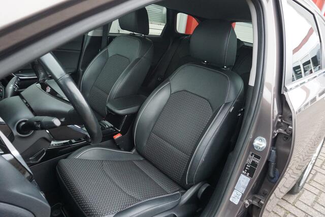 KIA CEE D Ceed Sportswagon 1.5 T-GDi Automaat DynamicPlusLine | ACC | Winter Pakket | Camera | Origineel NL |