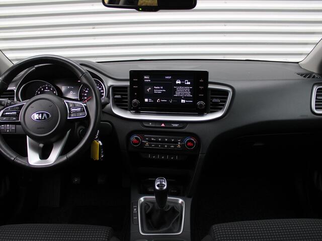 KIA CEE D Ceed Sportswagon 1.0 T-GDi ComfortLine Airco | 16" LM | Android auto / Apple carplay | Cruise | Camera |