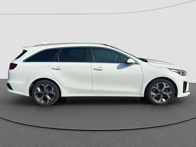 KIA CEE D Ceed Sportswagon 1.6 GDI PHEV ExecutiveLine | Volleder | Panodak | stoel/stuurverwarming