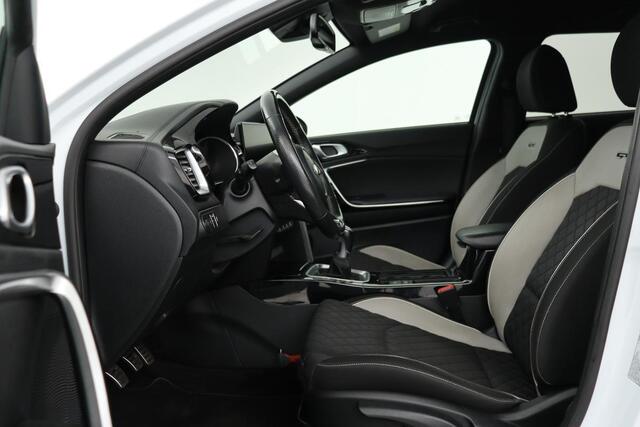 KIA CEE D Ceed 1.0 T-GDi GT-Line | Trekhaak | Stoel & stuurverwarming | Camera | Carplay | Park Assist | Navigatie | Keyless | Full LED