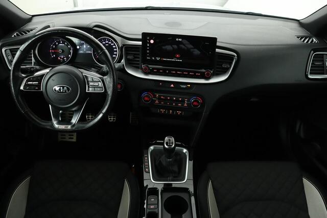 KIA CEE D Ceed 1.0 T-GDi GT-Line | Trekhaak | Stoel & stuurverwarming | Camera | Carplay | Park Assist | Navigatie | Keyless | Full LED