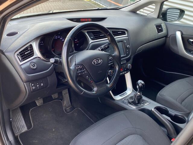 KIA CEE D cee'd Sportswagon 1.0 T-GDi Design Edition | Cruise Control | Navi | Climate Control | PDC Achter | RIJKLAARPRIJS INCL 12 MAANDEN GARANTIE EN BEURT