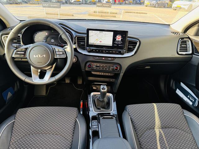 KIA CEE D Ceed 1.0 T-GDi DynamicPlusLine Demo auto ! Kmstand kan iets variëren!