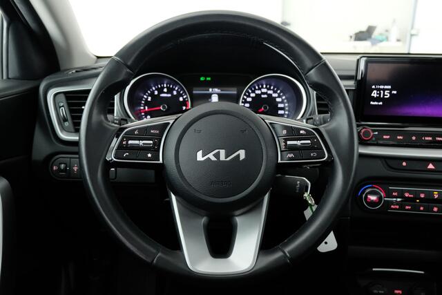 KIA CEE D Ceed Sportswagon 1.5 T-GDi DynamicLine | TREKHAAK | CAMERA |